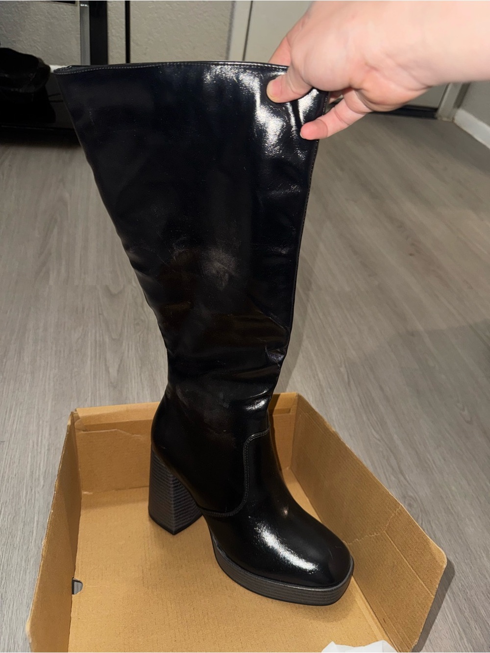 Coutgo Tall Black Patent Block-Heel Women's Boot